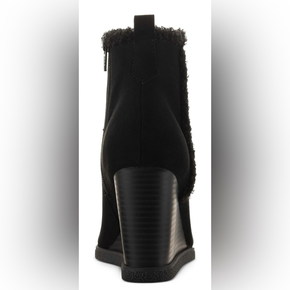NWT [Sun + Stone] Camillia Faux Suede Ankle Fur Wedge Booties Black Women’s 11 - Picture 3 of 12